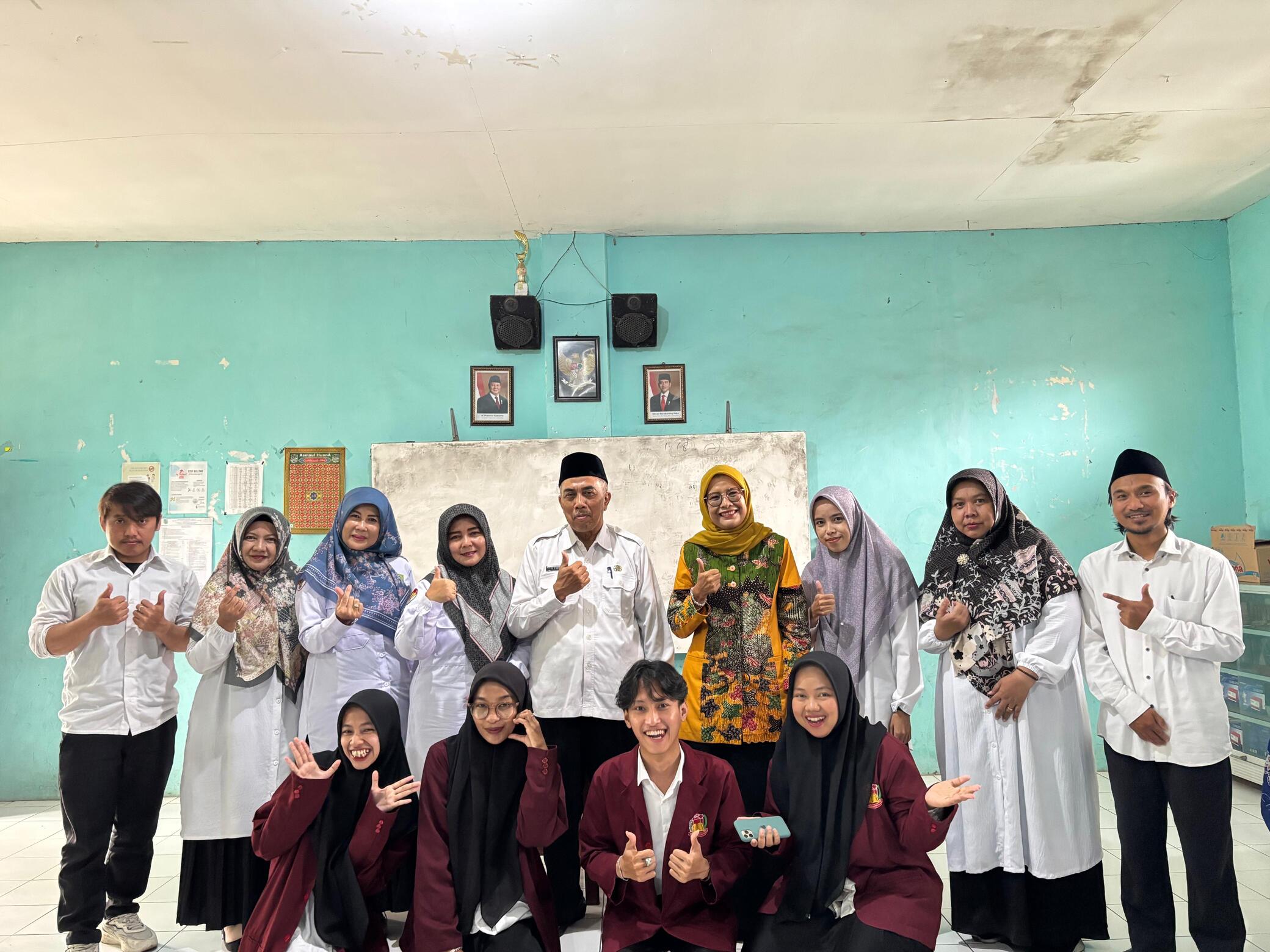 Mahasiswa PPL Institut Studi Islam Fahmina Cirebon Laksanakan Praktik Mengajar di MA Salafiyah