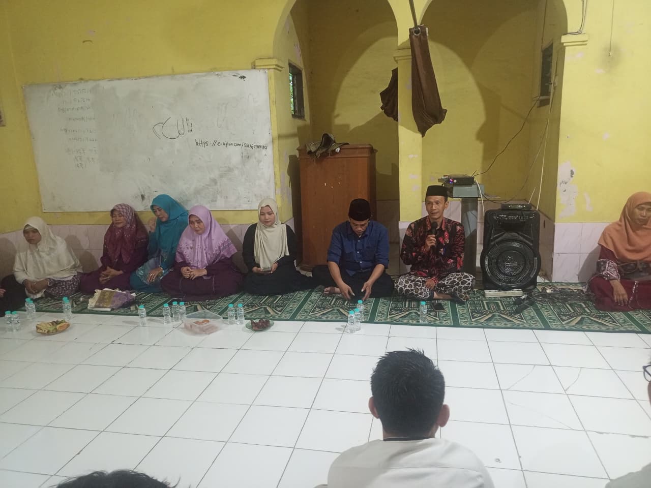 Buka Bersama Yayasan Salafiyah Cirebon Pererat Kebersamaan di Bulan Ramadhan